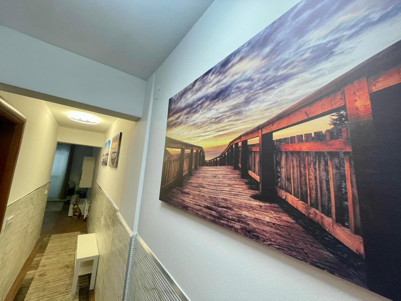 Apartment Rafailovici *