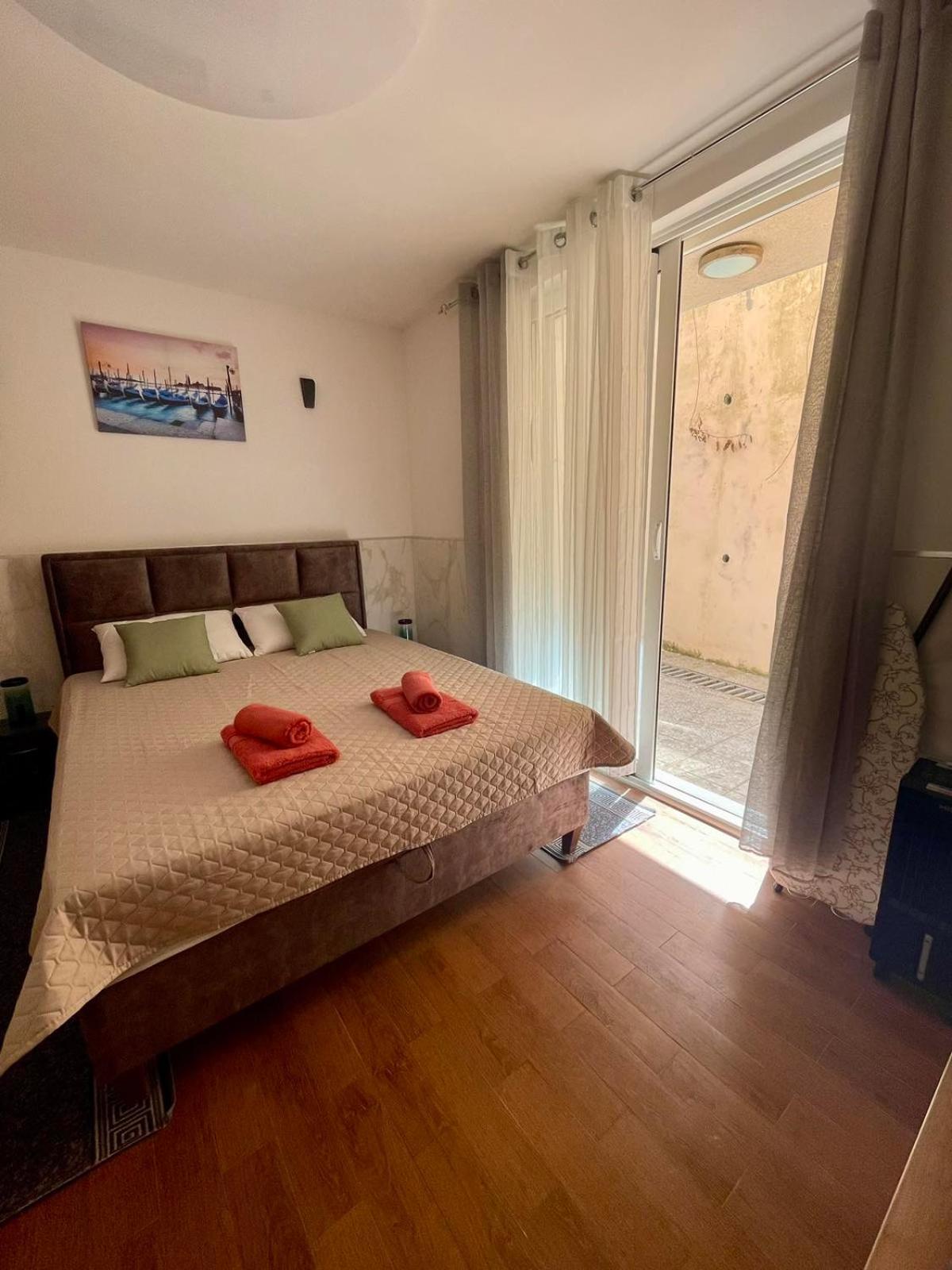 Apartment Rafailovici Appartement