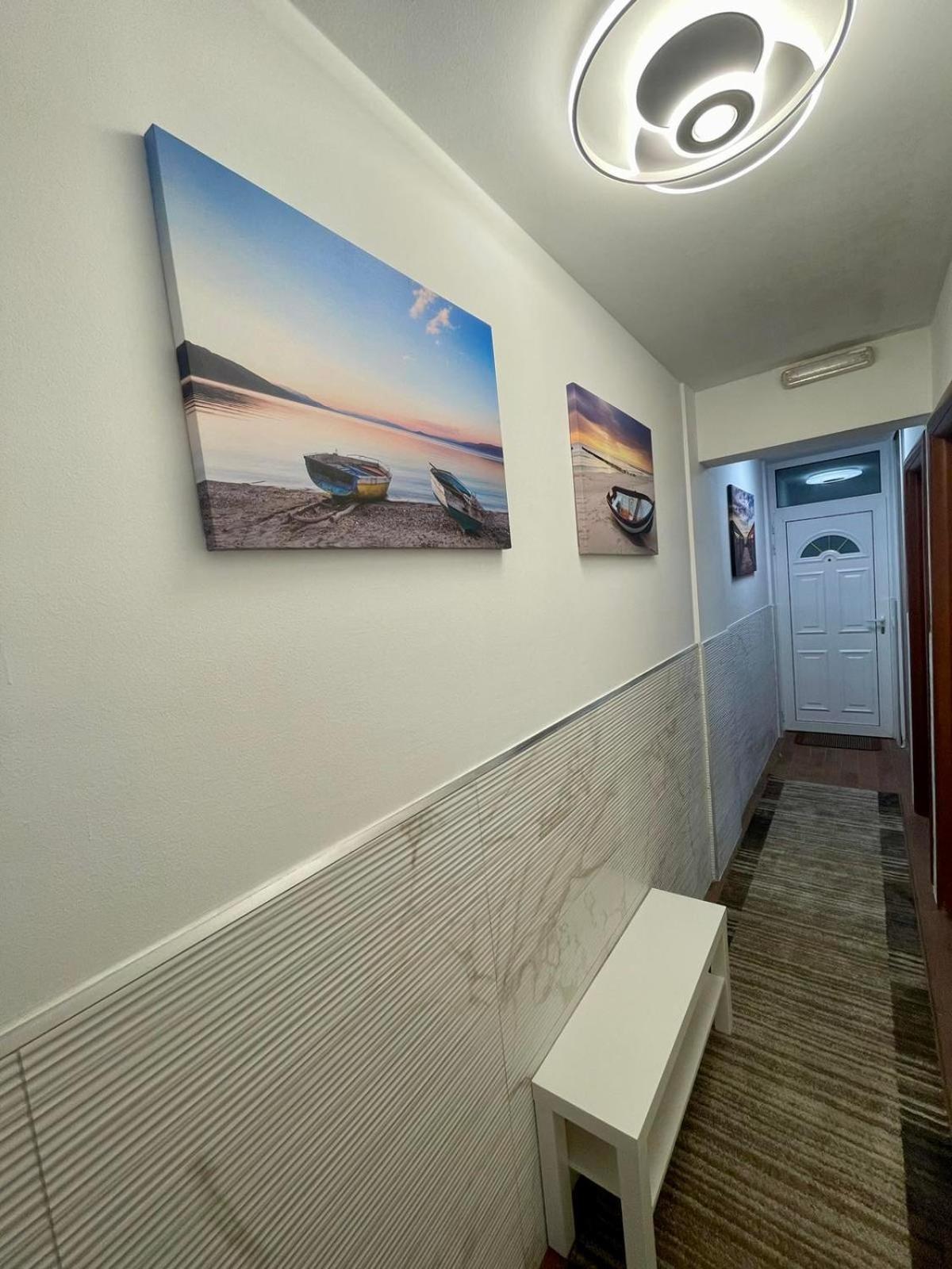 Apartment Rafailovici 公寓 拉法洛维奇