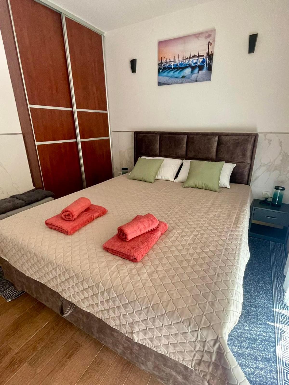 公寓 Apartment Rafailovici 拉法洛维奇
